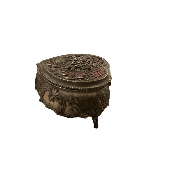 Time For Us Vintage Silver tone Metal Trinket Jewelry Box Flower Heart 3 Footed - Picture 9 of 13